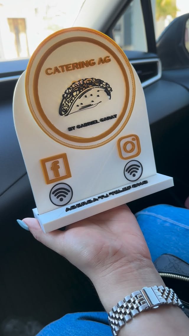 Display NFC personalizado de Catering AG